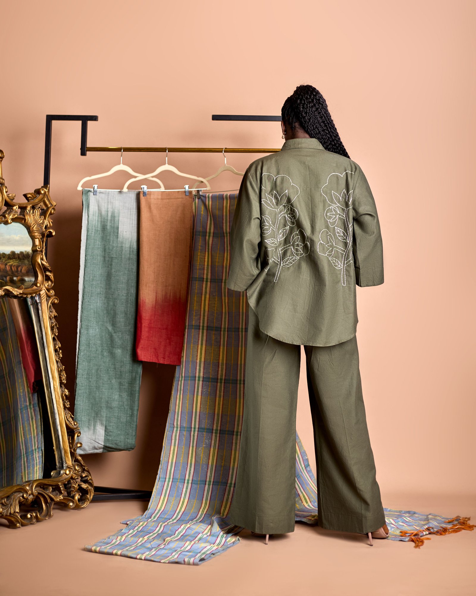 Safiya Sculptural Linen & Tonal Contrast Ensemble