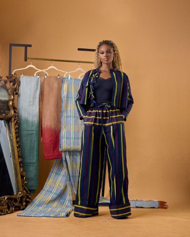 Laila Architectural Hand-Loomed Tsaki Ensemble